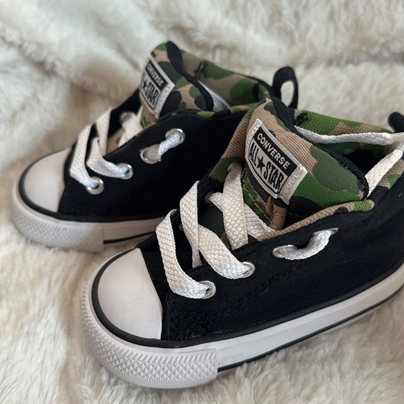 Converse Sneakers Infant size 4 CTAS Street Mid Camo black never worn - Picture 3 of 7